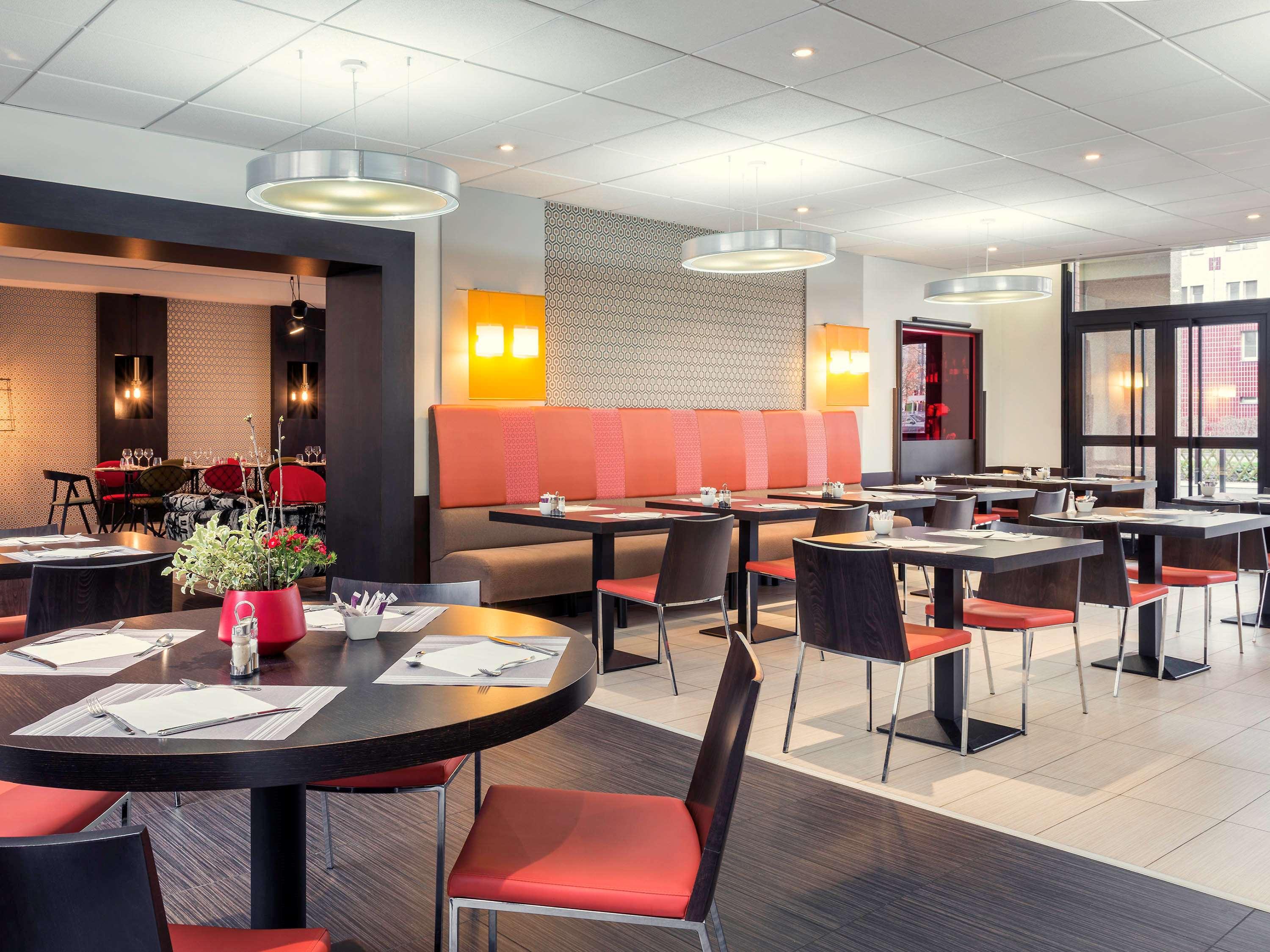 B&B Hotel Saint-Quentin-En-Yvelines Centre Gare 4 Etoiles Montigny-le-Bretonneux Εξωτερικό φωτογραφία